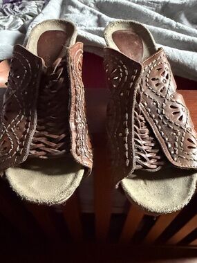 Earthies Brown Woven Leather Slip-On Mules